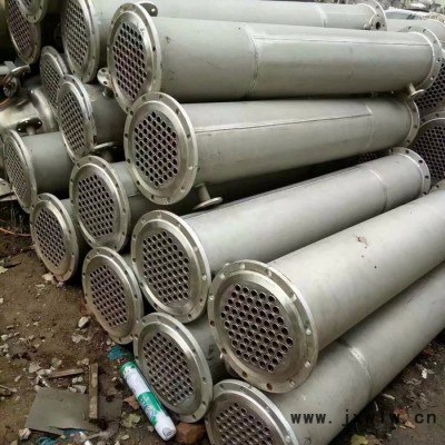 萊蕪出售二手50平方不銹鋼列管冷凝器 二手不銹鋼列管冷凝器價格 二手5-20平方搪瓷片式冷凝器型號 二手板式換熱器材質(zhì)