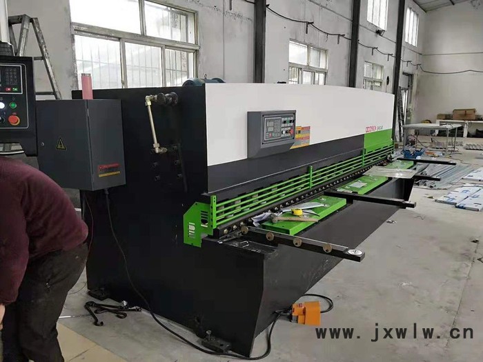 湖北武漢專業(yè)維修剪板機(jī)折彎機(jī)沖床等設(shè)備  價格低服務(wù)好 湖北武漢剪板機(jī)維修