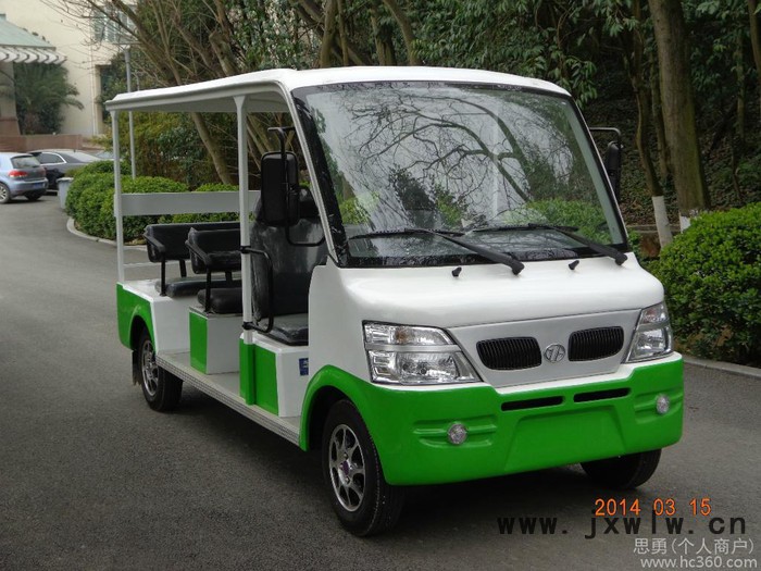 廣西燃油觀光游覽車**：中置后驅(qū)發(fā)動機燃油觀光車機，動力提升20%，東怡燃油車14座、11座