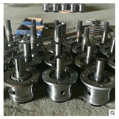 廠(chǎng)家供應(yīng)礦用刮板機(jī)配件刮板機(jī)盲軸總成40t刮板機(jī)一軸總成